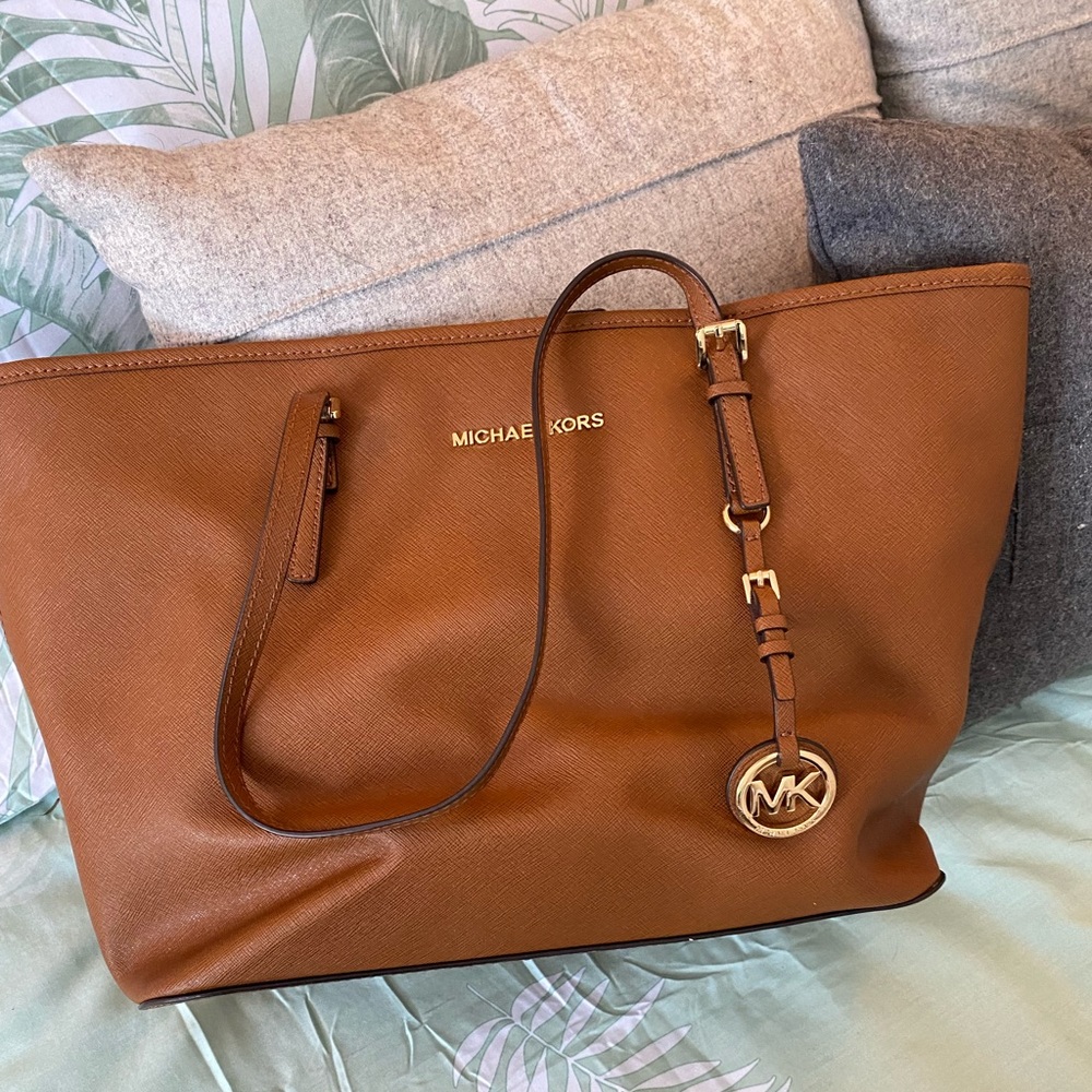 Michael Kors Tote
